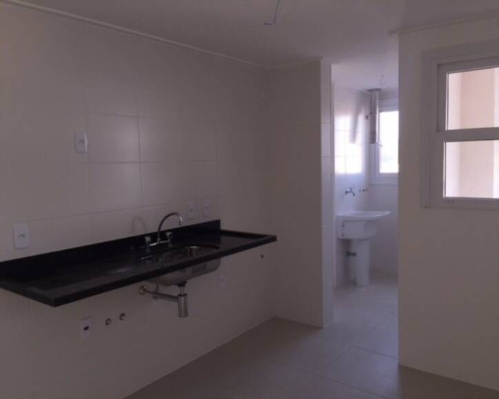 Apartamento à venda com 3 quartos, 110m² - Foto 3