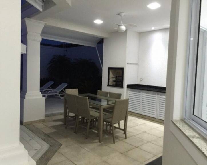 Casa à venda e aluguel com 4 quartos, 300m² - Foto 11