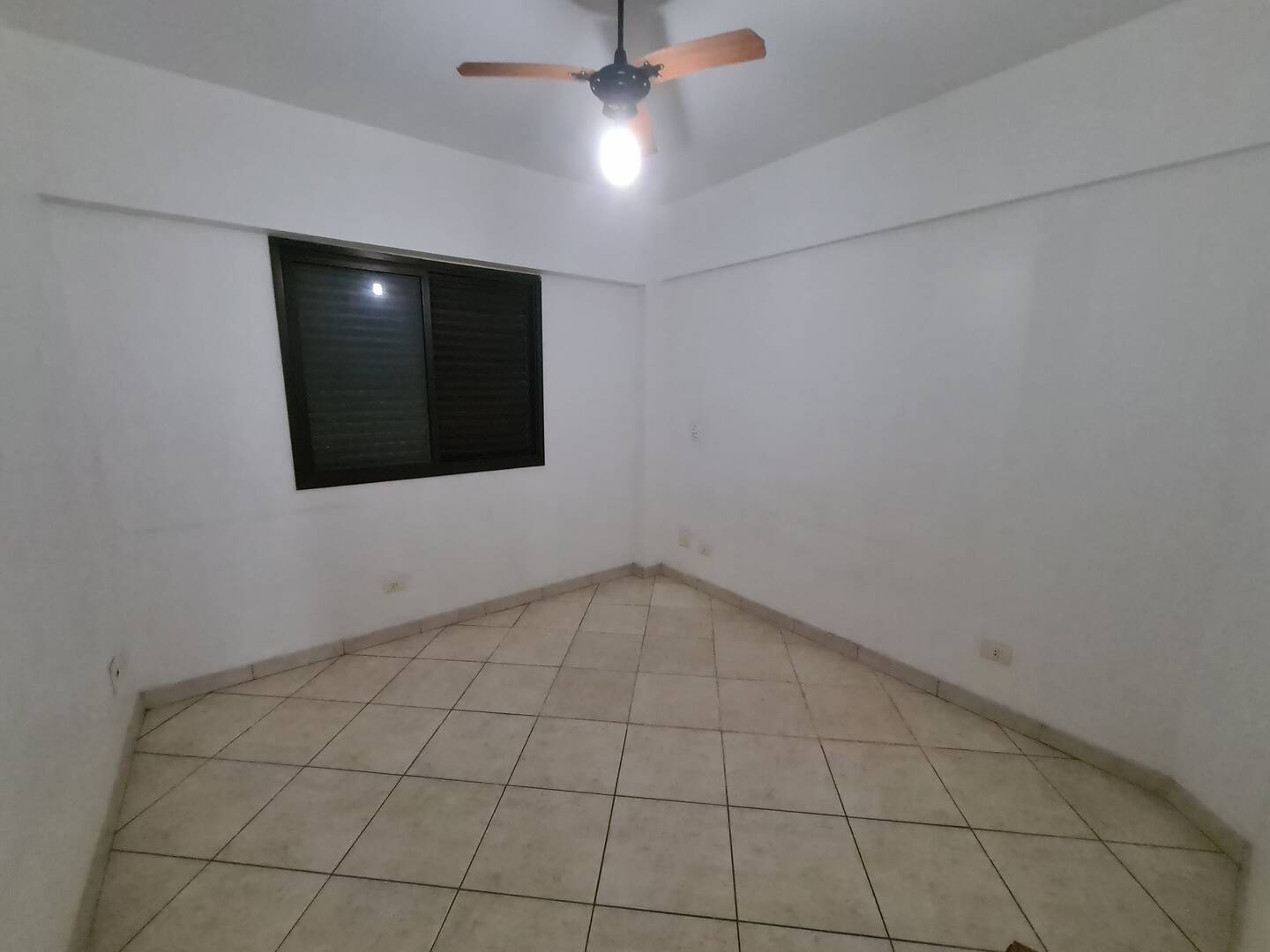 Apartamento à venda com 3 quartos, 145m² - Foto 10