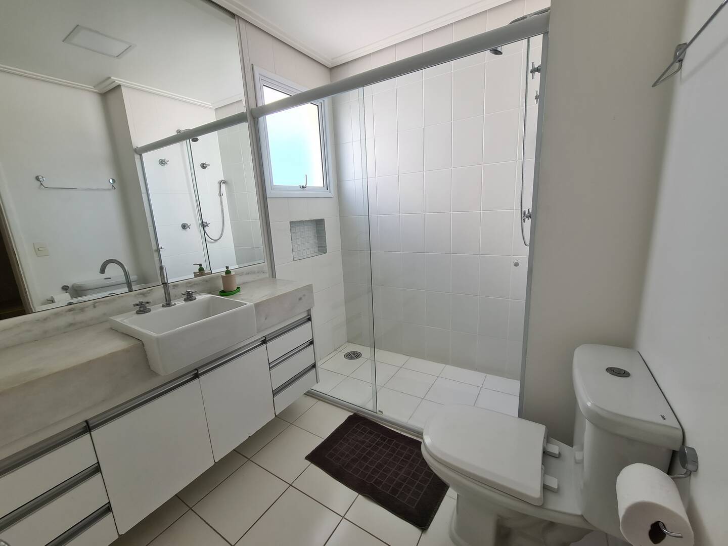 Apartamento à venda com 3 quartos, 135m² - Foto 21