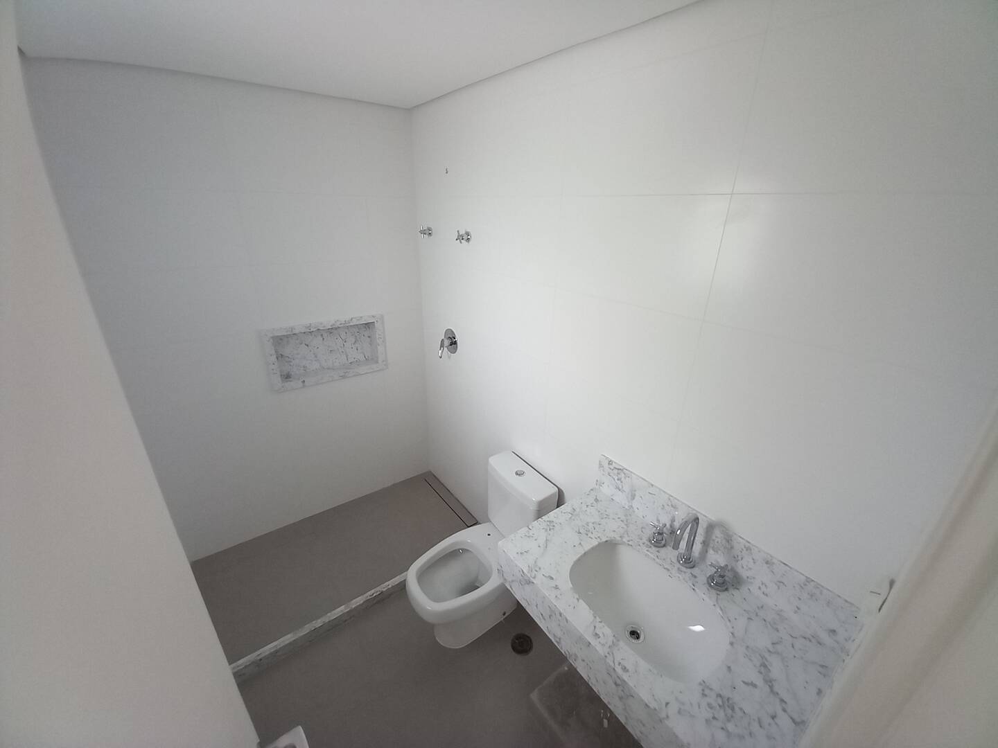 Cobertura à venda com 3 quartos, 185m² - Foto 2