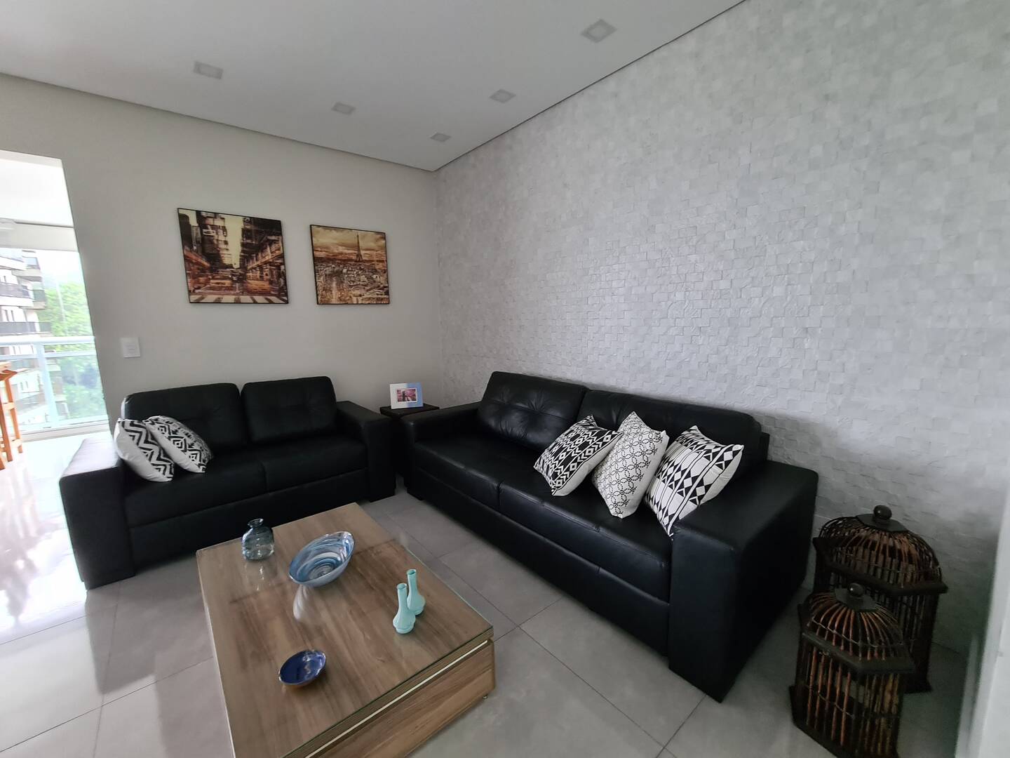 Apartamento à venda com 3 quartos, 134m² - Foto 1