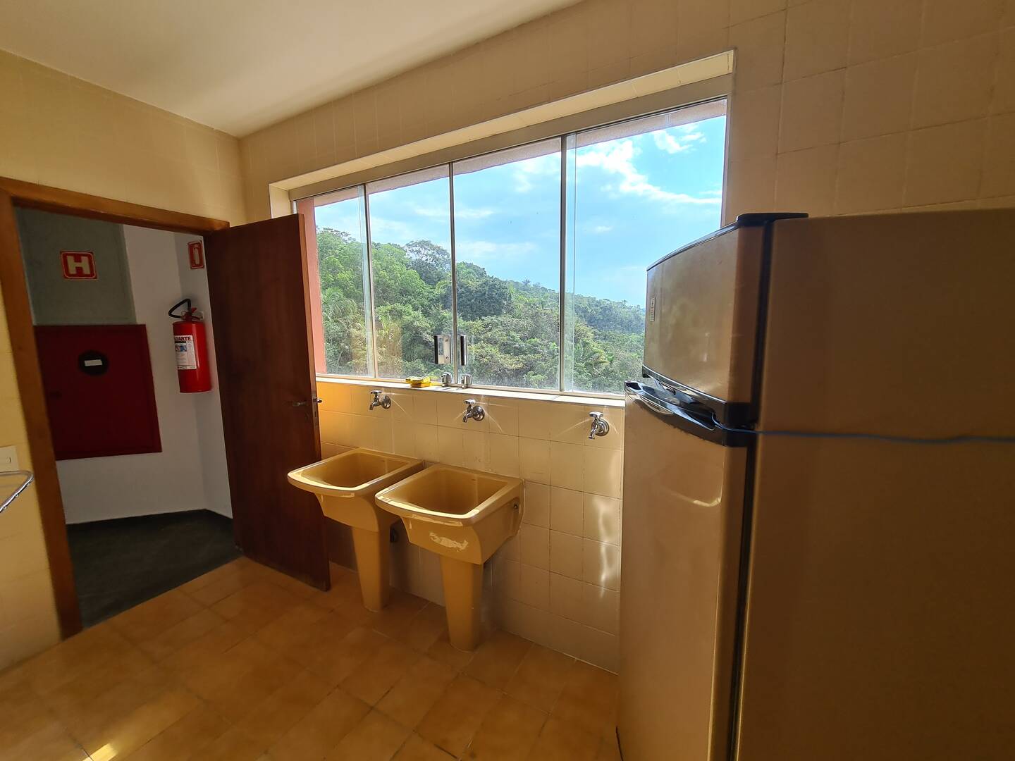 Apartamento à venda com 3 quartos, 156m² - Foto 34