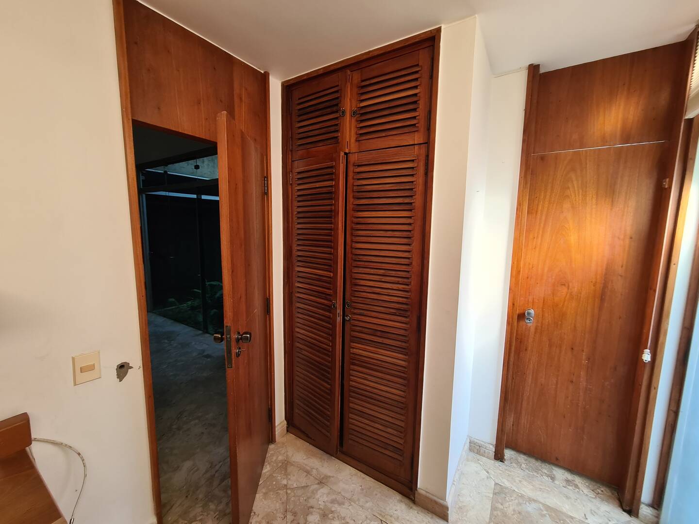 Casa à venda e aluguel com 5 quartos, 381m² - Foto 43