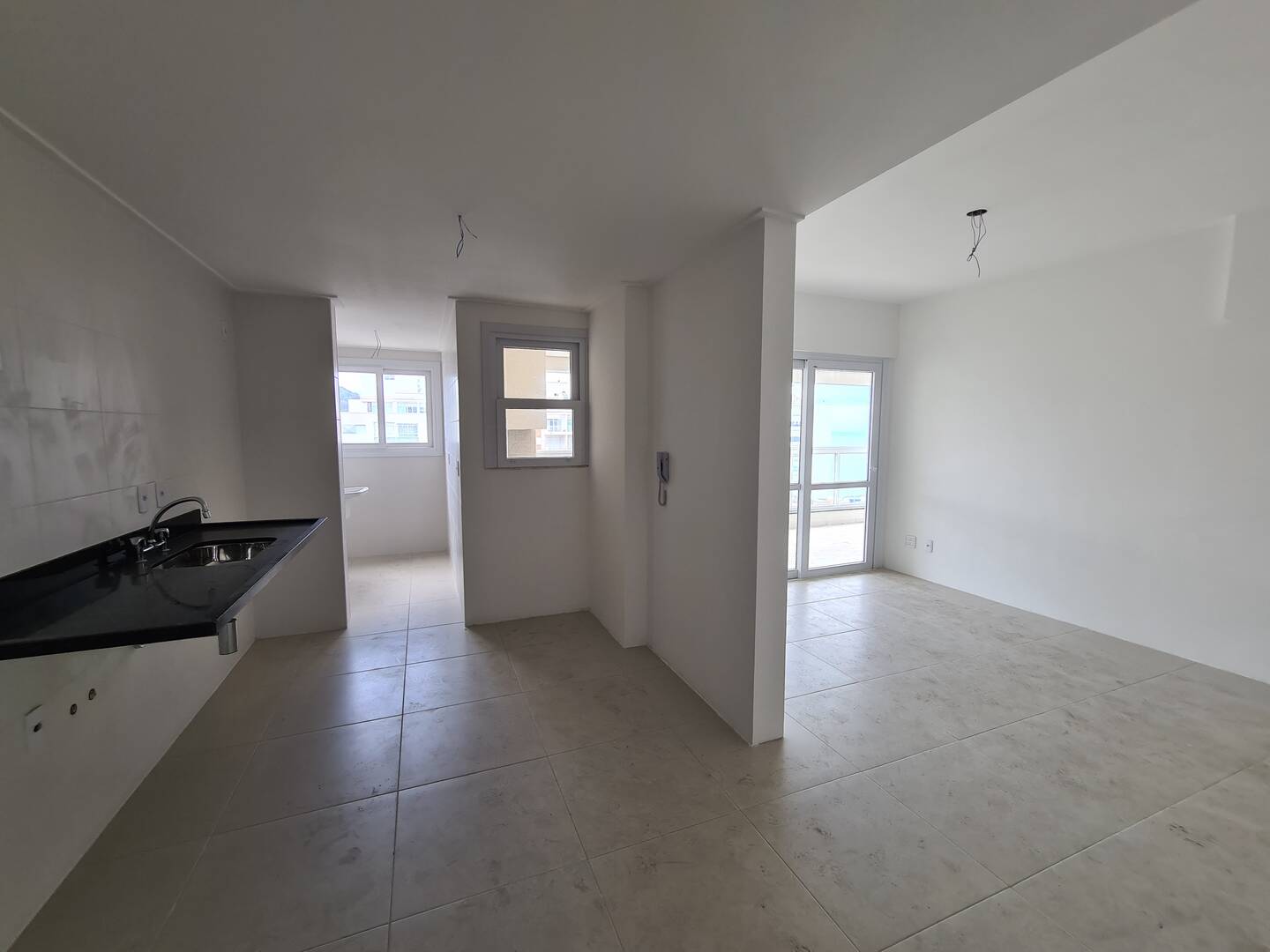 Apartamento à venda com 3 quartos, 148m² - Foto 1