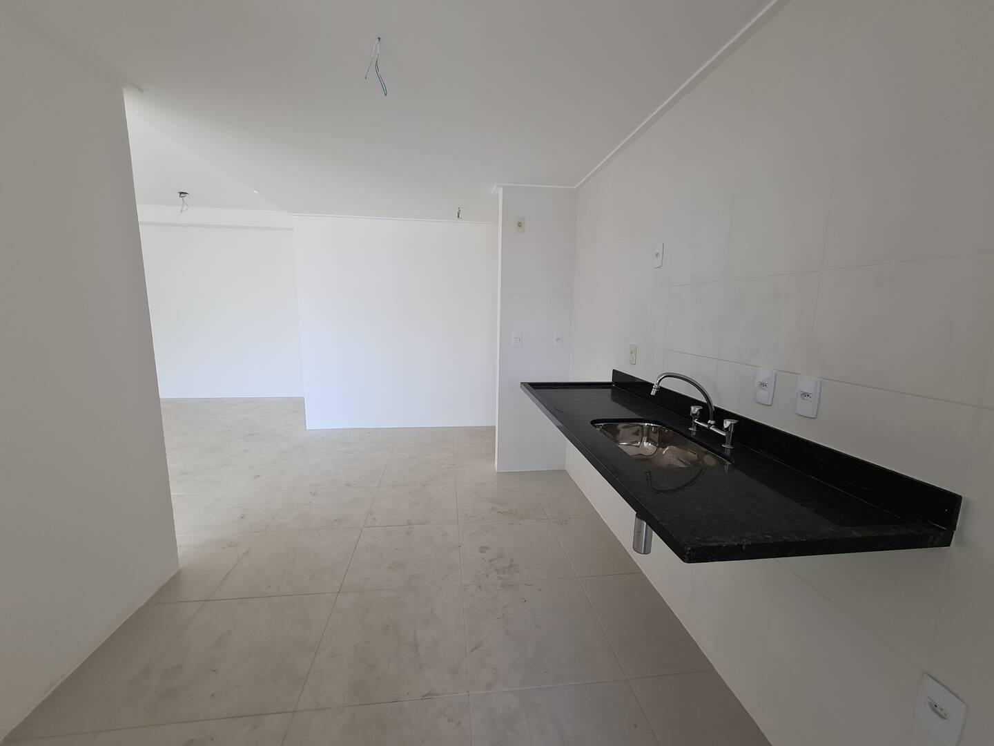 Apartamento à venda com 3 quartos, 148m² - Foto 6