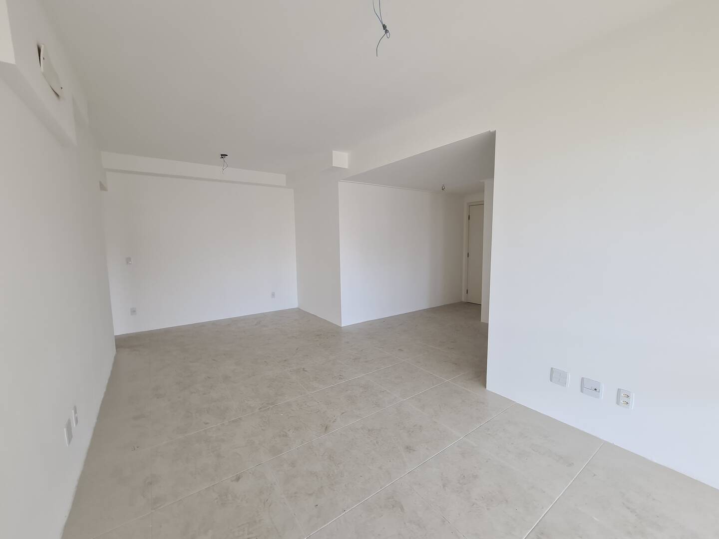 Apartamento à venda com 3 quartos, 148m² - Foto 9