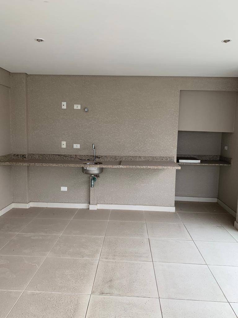 Apartamento à venda com 3 quartos, 144m² - Foto 6