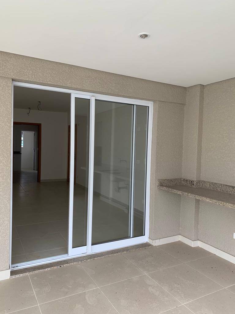 Apartamento à venda com 3 quartos, 144m² - Foto 7