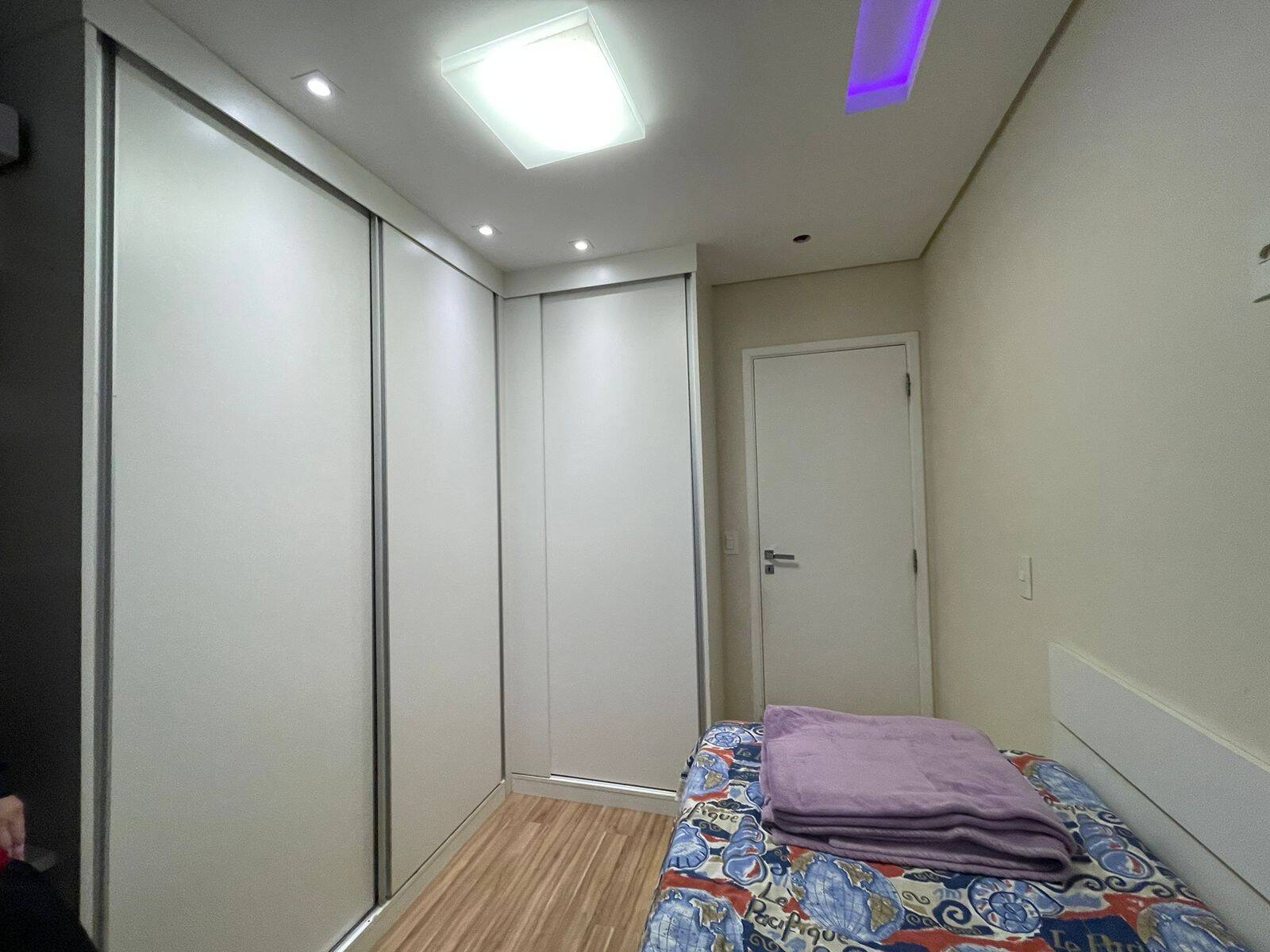 Apartamento à venda com 3 quartos, 98m² - Foto 10