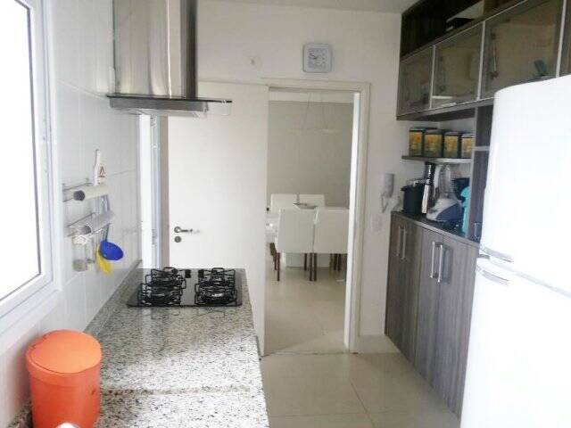 Apartamento à venda com 3 quartos, 135m² - Foto 12