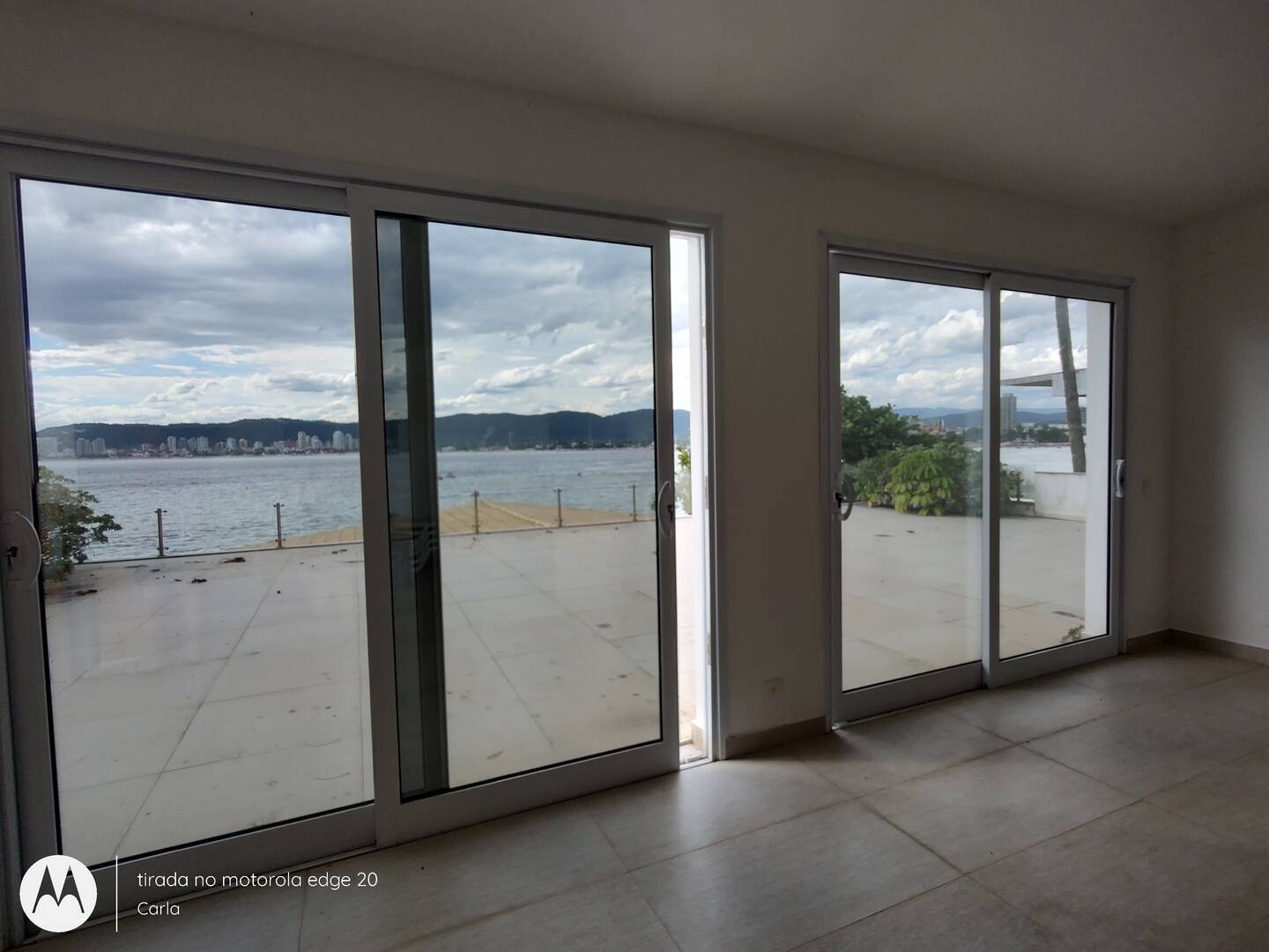 Apartamento à venda com 3 quartos, 250m² - Foto 2