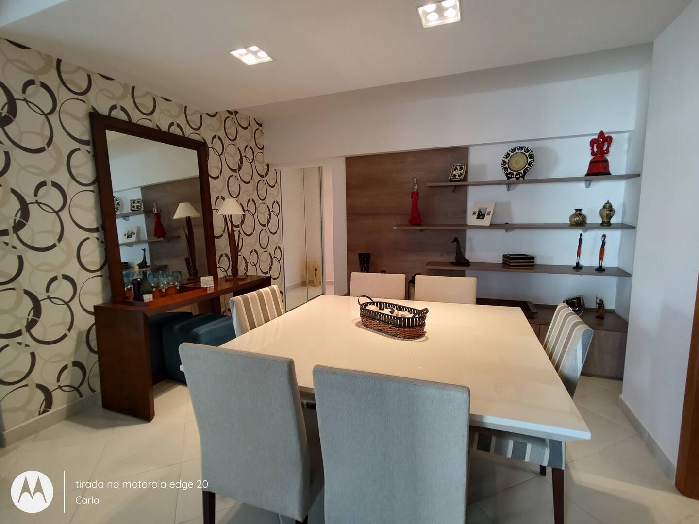 Apartamento à venda com 3 quartos, 145m² - Foto 1