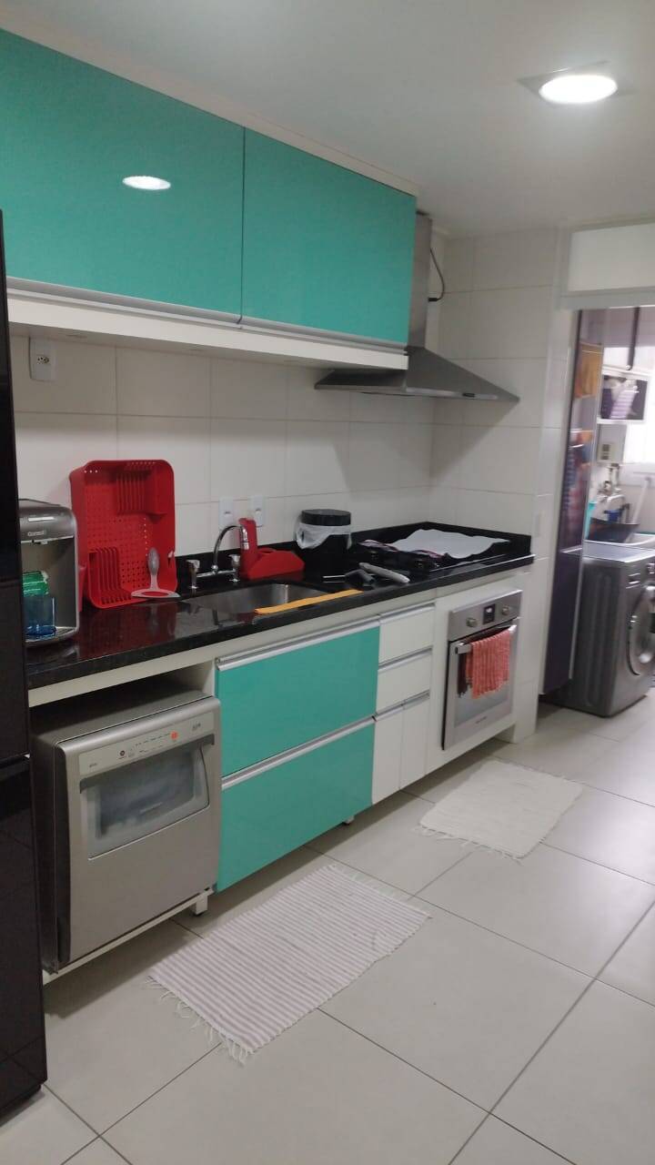 Apartamento para alugar com 3 quartos, 115m² - Foto 3