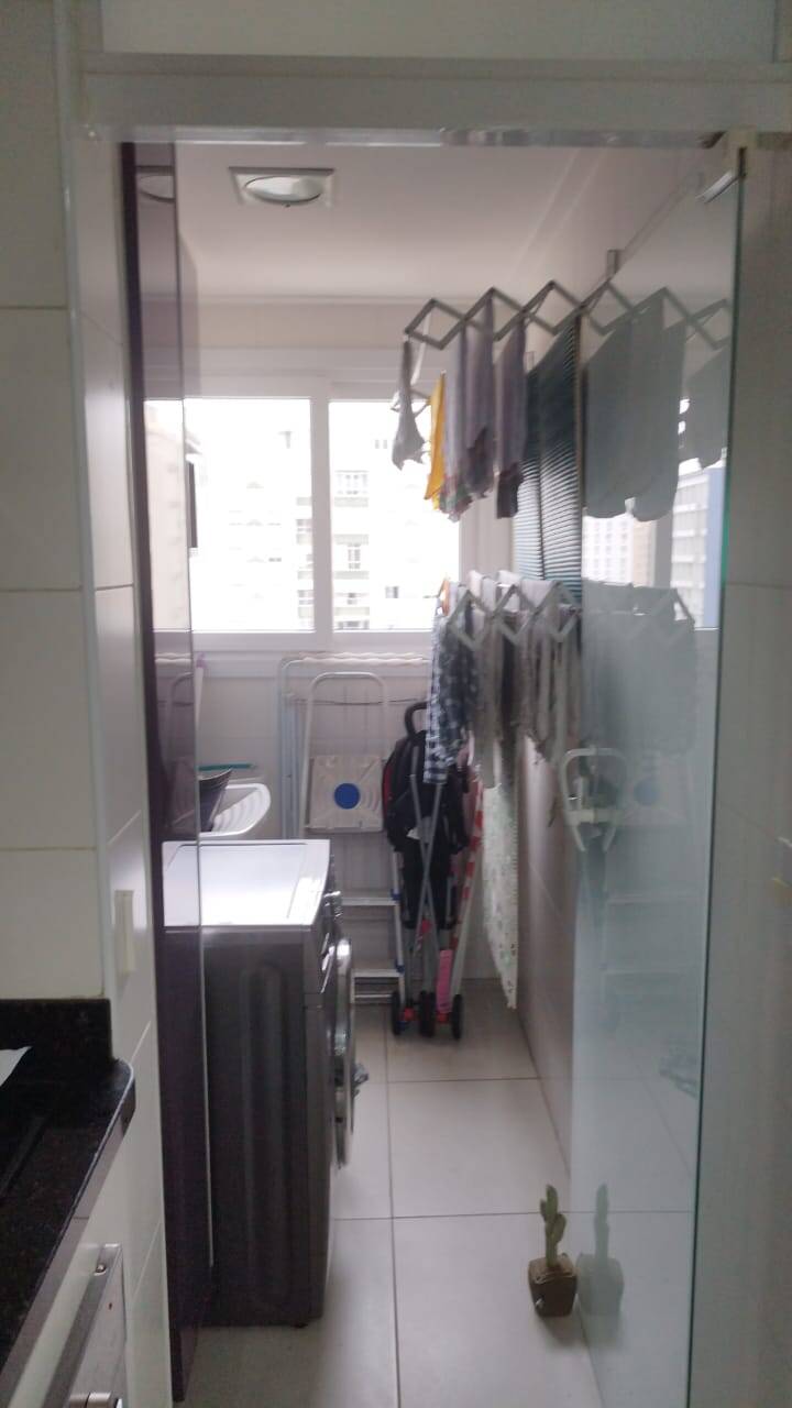 Apartamento para alugar com 3 quartos, 115m² - Foto 9