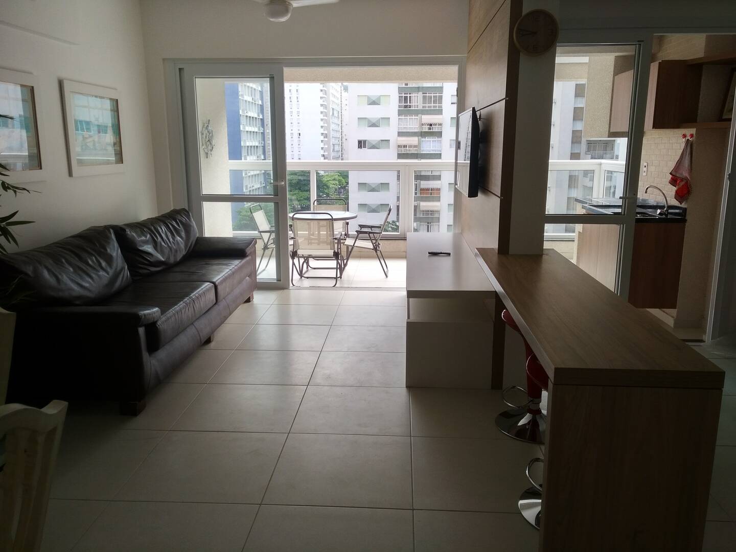 Apartamento à venda com 3 quartos, 120m² - Foto 2