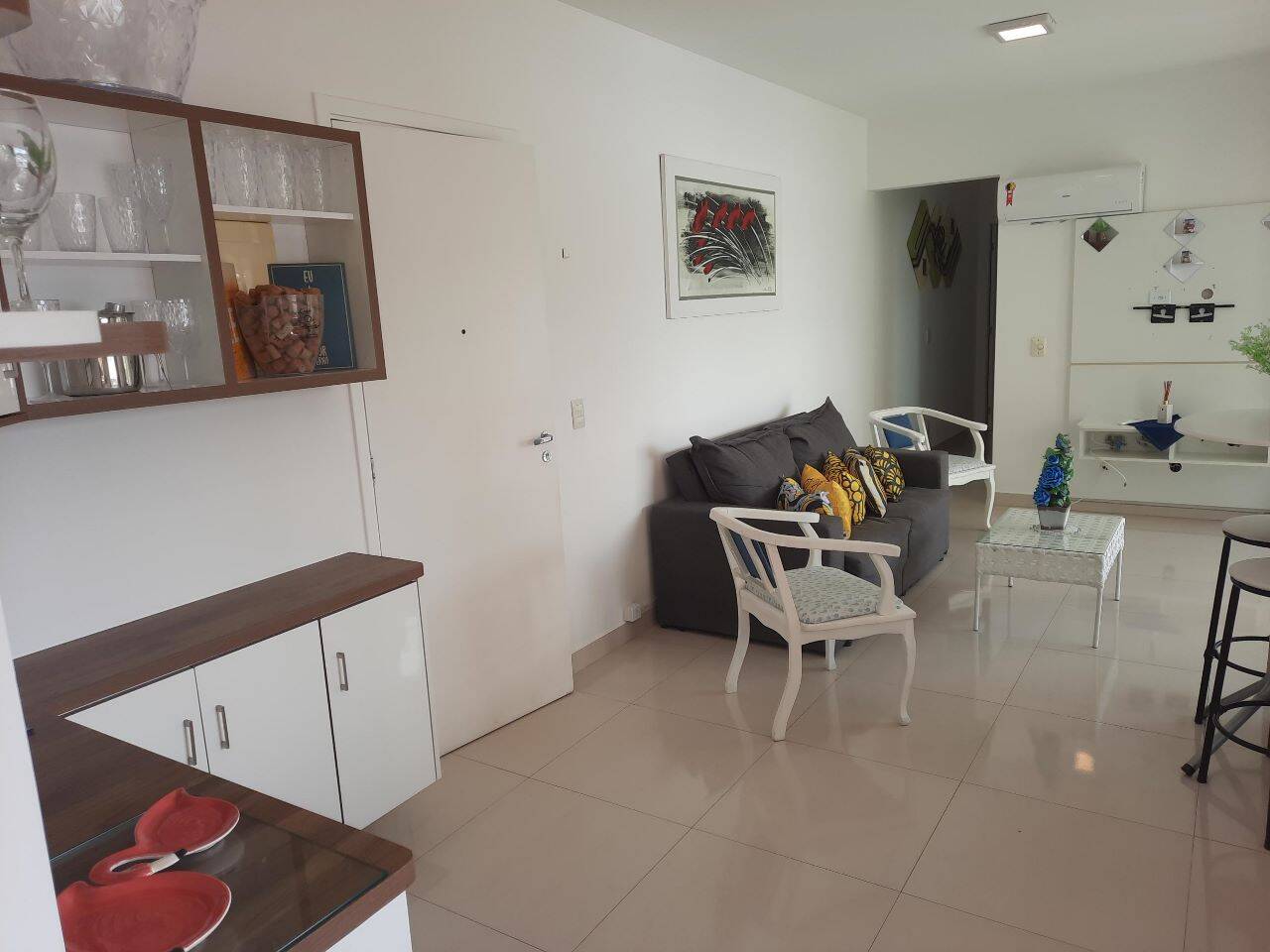 Apartamento à venda com 2 quartos, 85m² - Foto 28