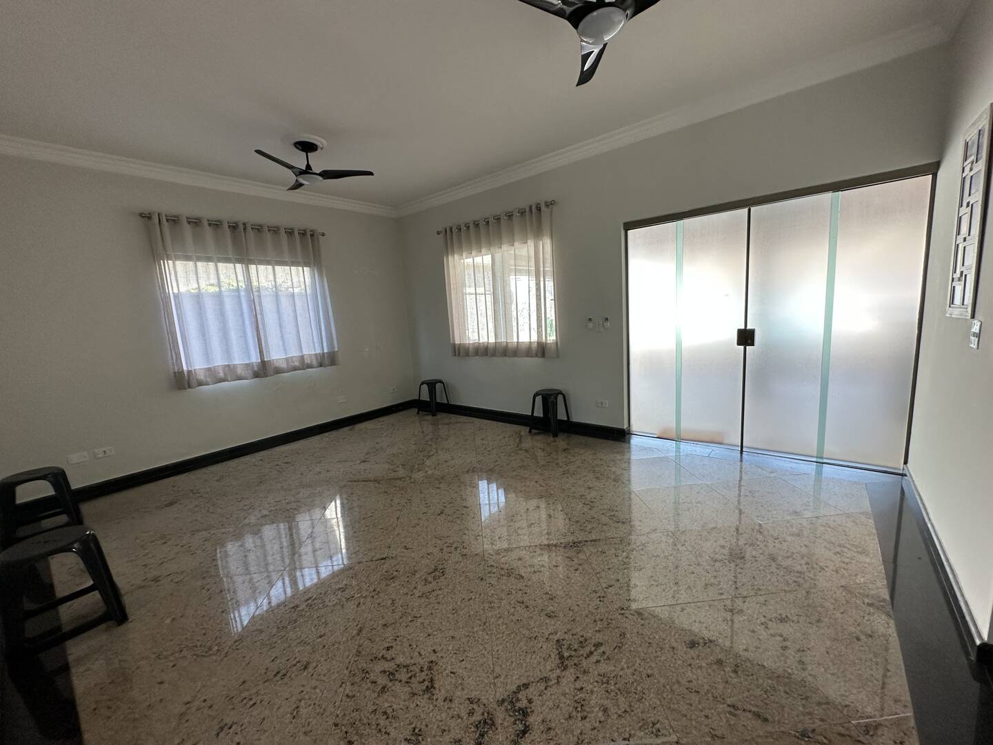 Casa à venda com 3 quartos, 260m² - Foto 7