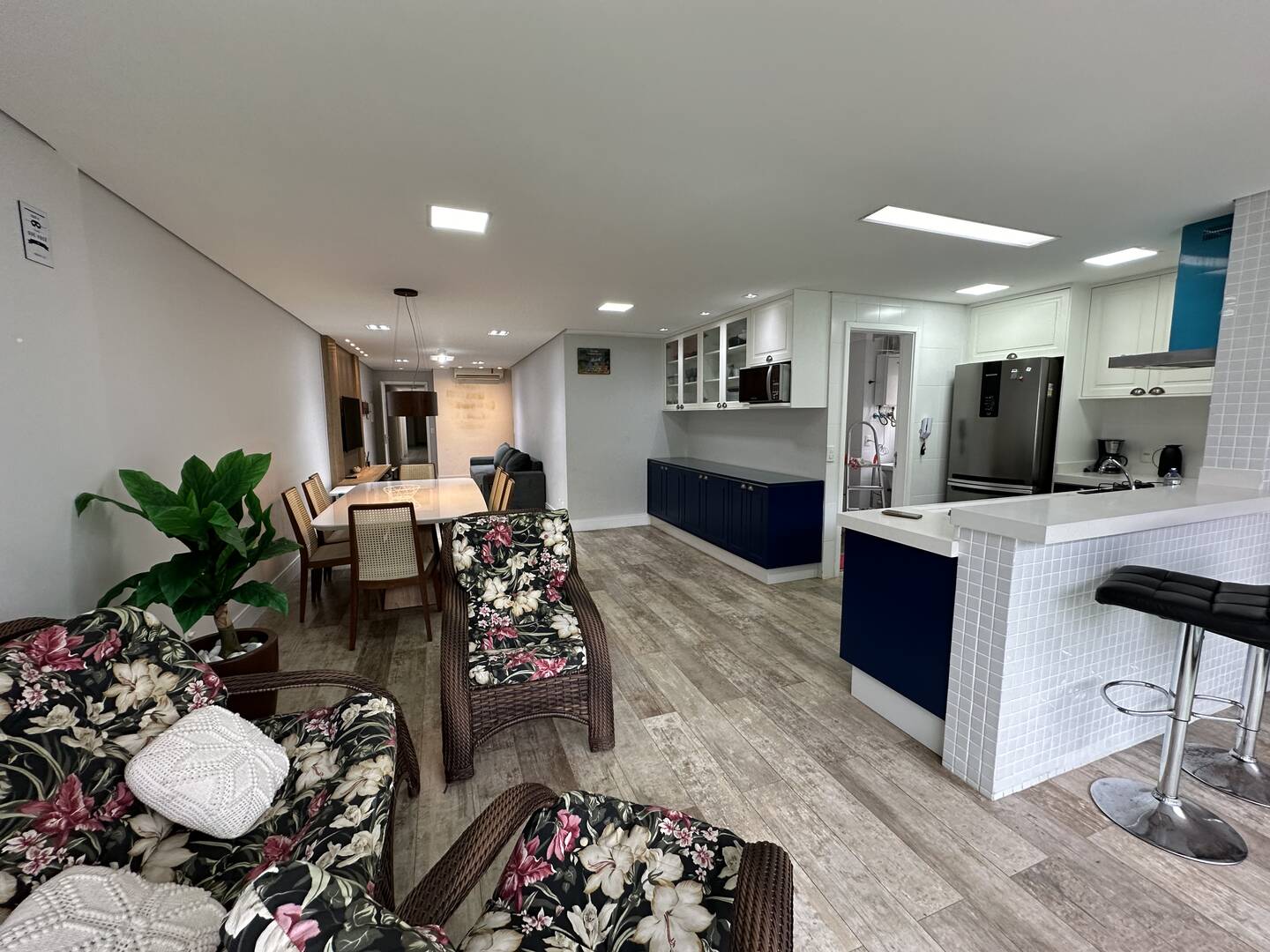 Apartamento à venda com 3 quartos, 110m² - Foto 10