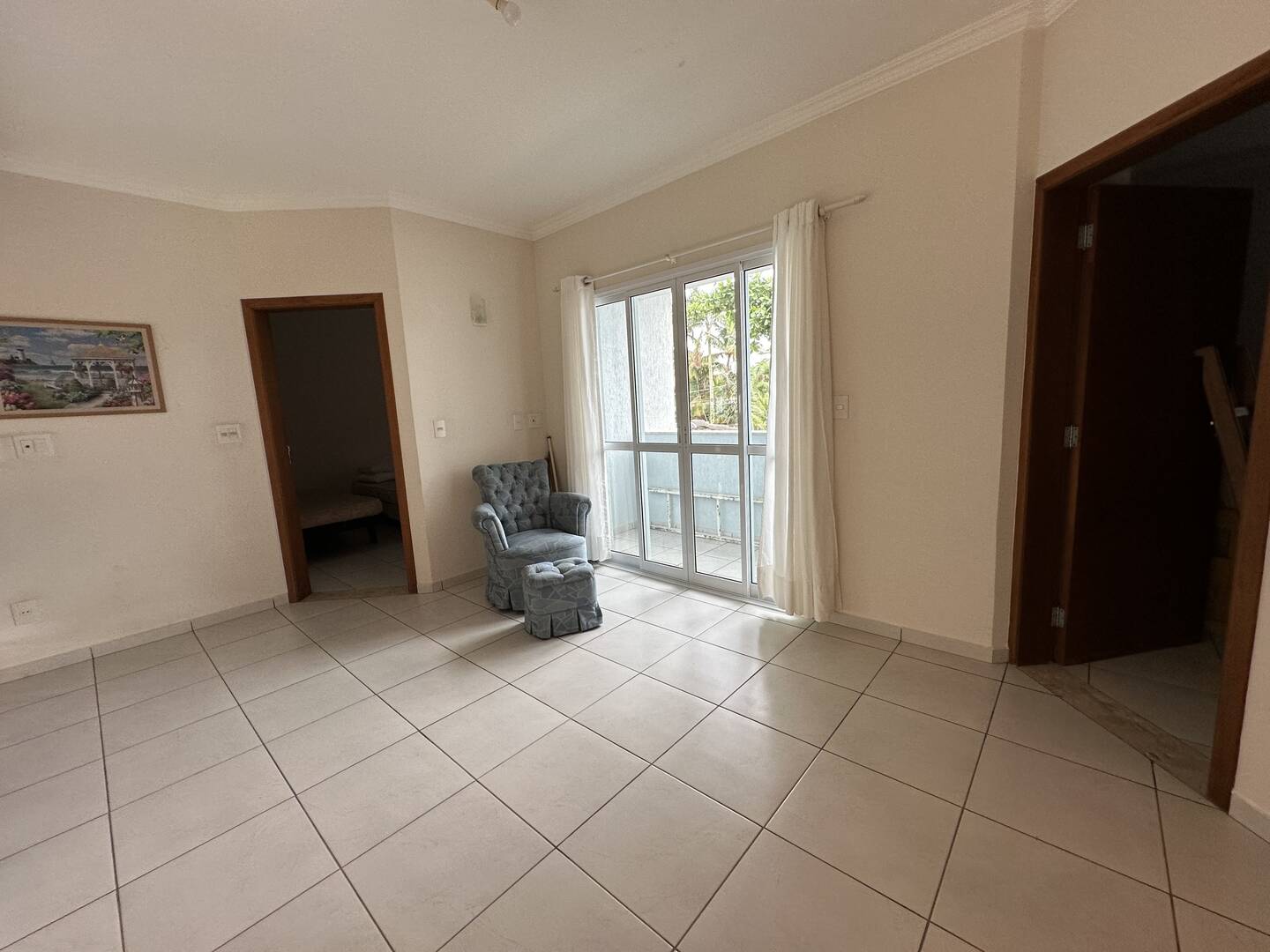 Casa à venda com 4 quartos, 250m² - Foto 11