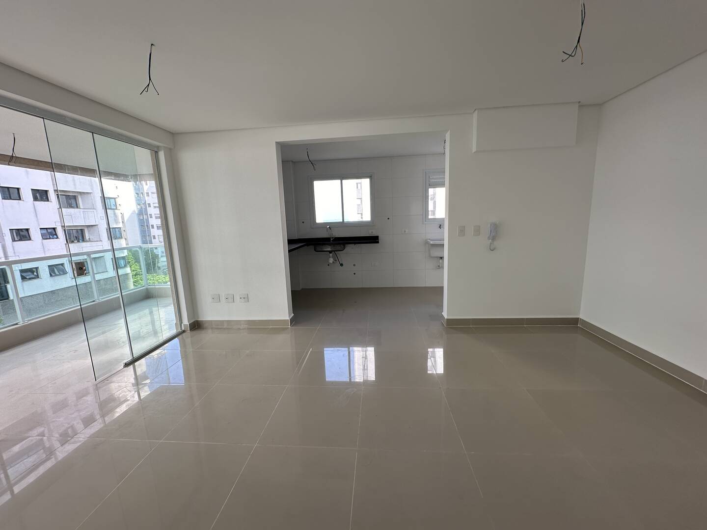 Apartamento à venda com 3 quartos, 86m² - Foto 17