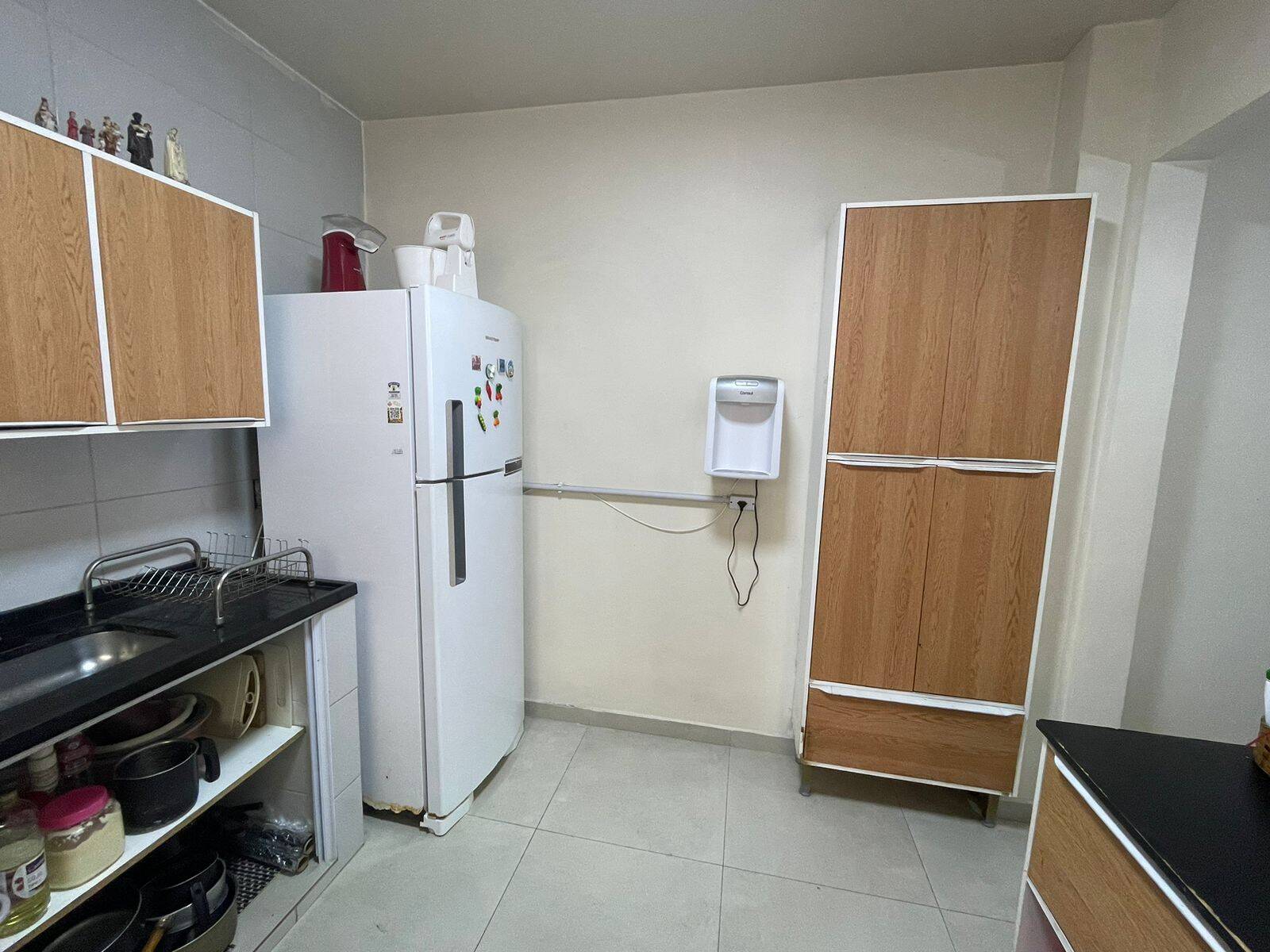 Casa à venda com 3 quartos, 88m² - Foto 11