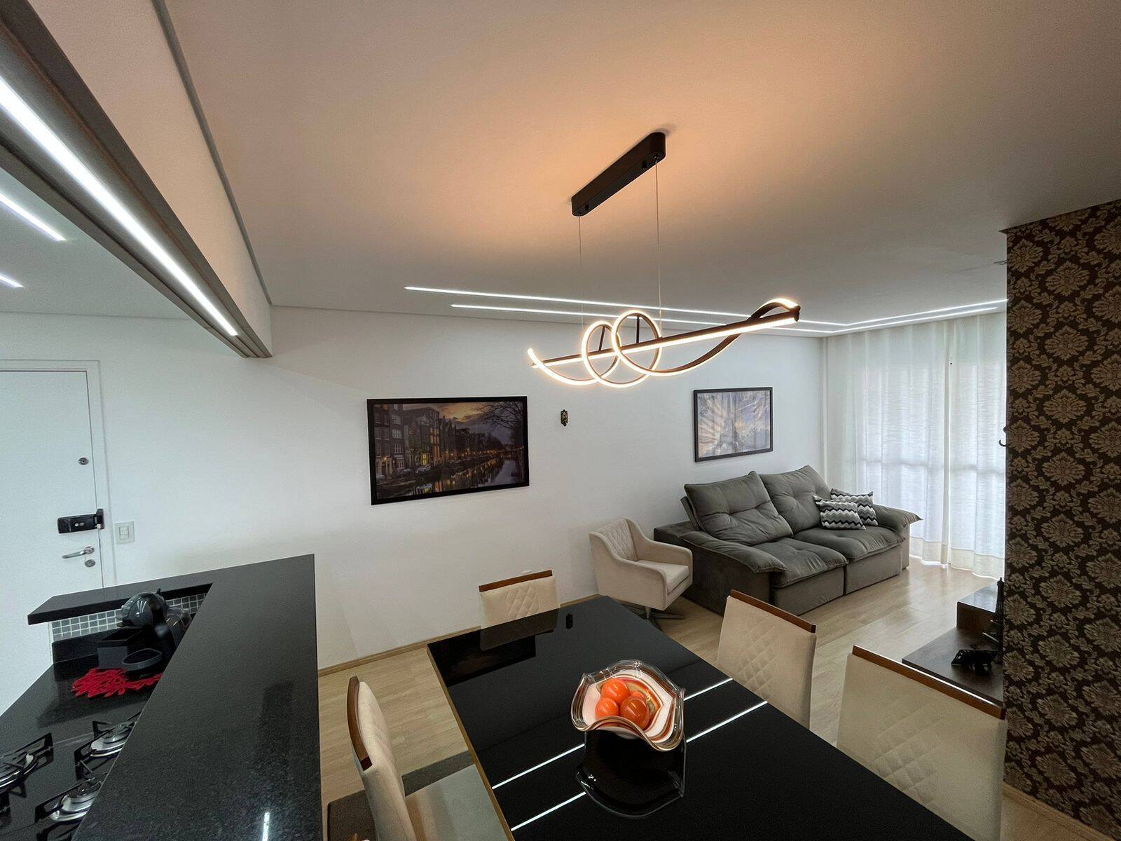 Apartamento à venda com 3 quartos, 96m² - Foto 3