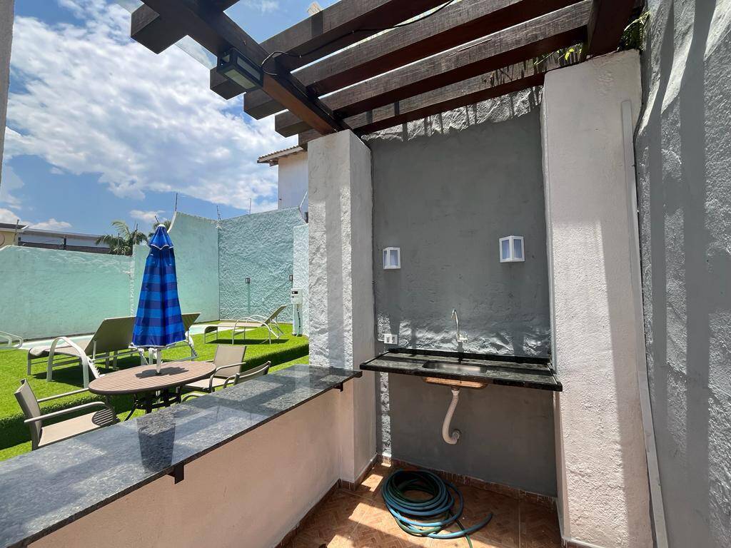 Casa à venda com 3 quartos, 350m² - Foto 17