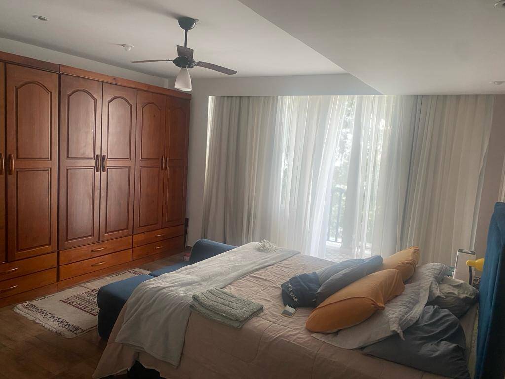 Casa à venda com 4 quartos, 600m² - Foto 33