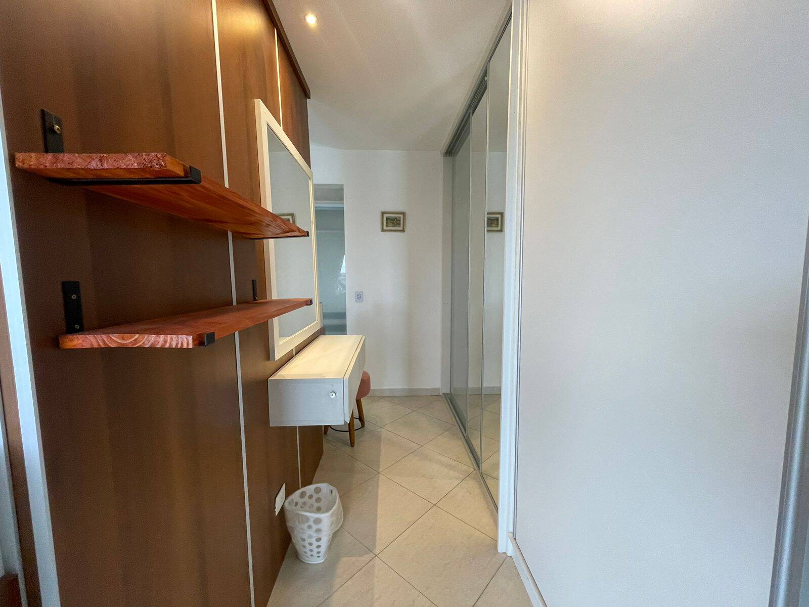 Apartamento à venda com 4 quartos, 178m² - Foto 17