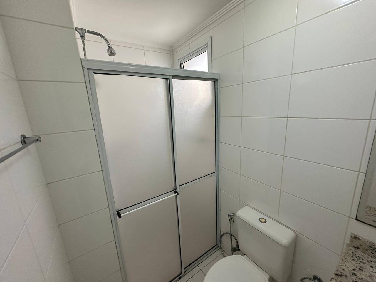 Apartamento à venda e aluguel com 2 quartos, 72m² - Foto 19