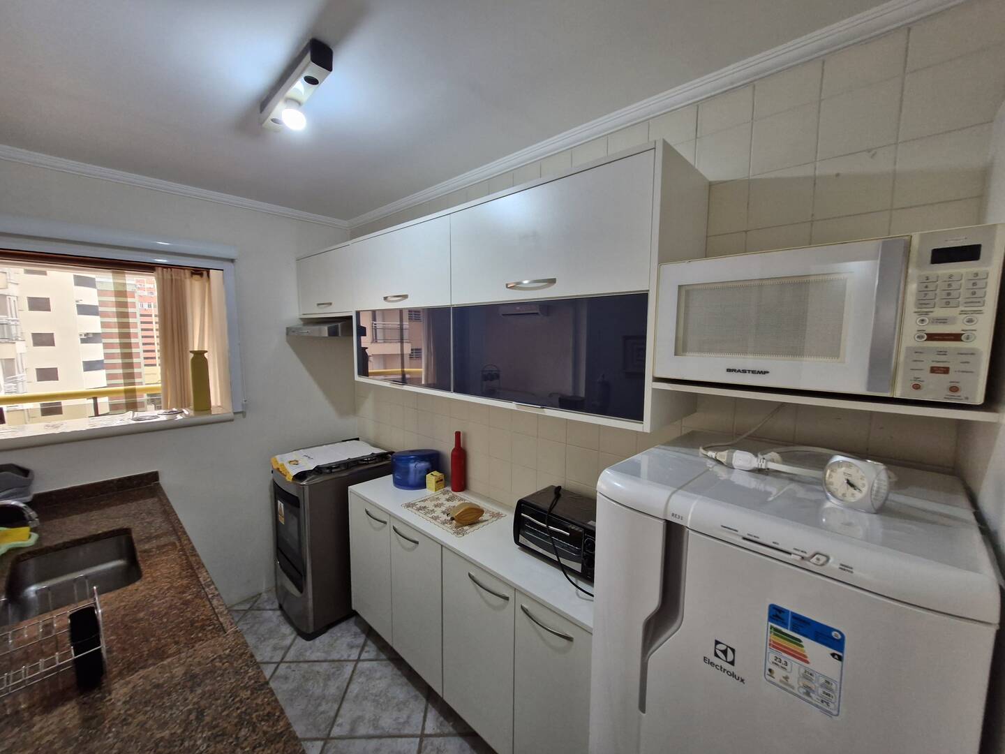 Apartamento à venda com 2 quartos, 60m² - Foto 3