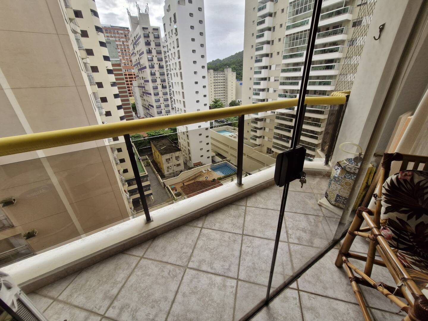 Apartamento à venda com 2 quartos, 60m² - Foto 11