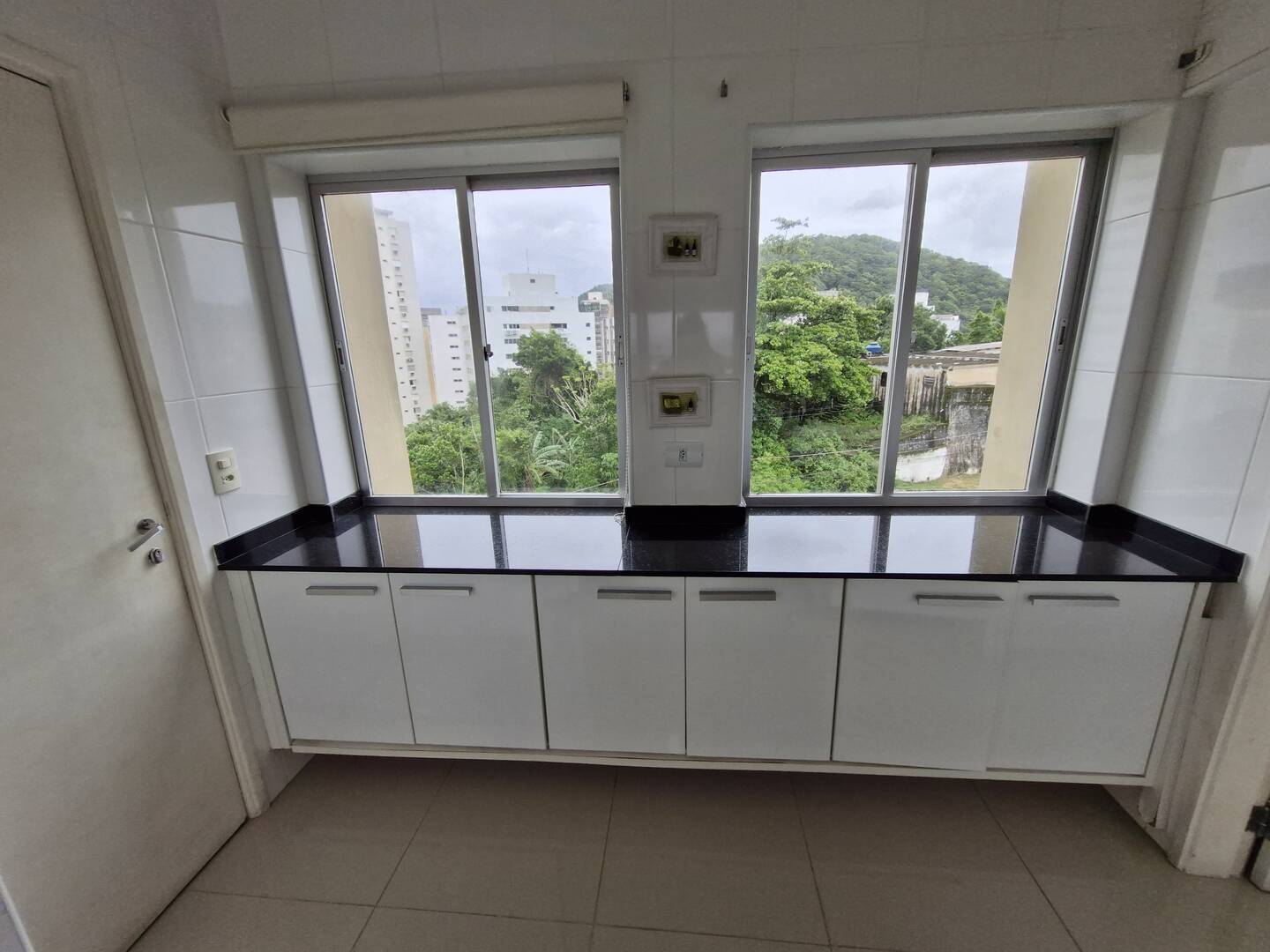 Apartamento à venda com 3 quartos, 120m² - Foto 14