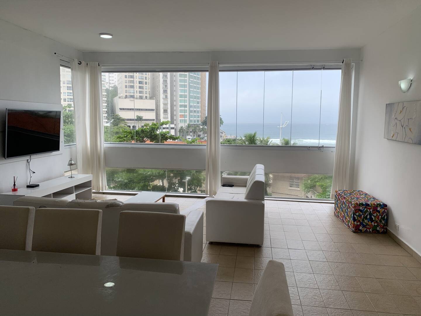 Apartamento à venda com 3 quartos, 125m² - Foto 2