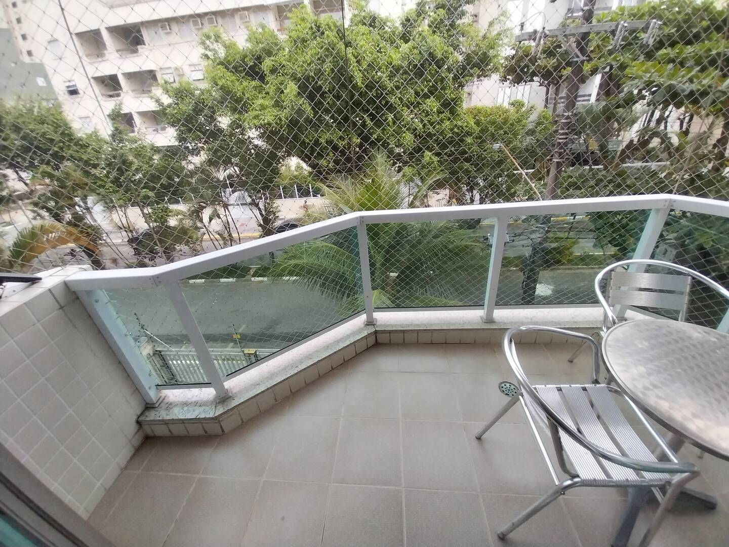 Apartamento à venda com 3 quartos, 81m² - Foto 3