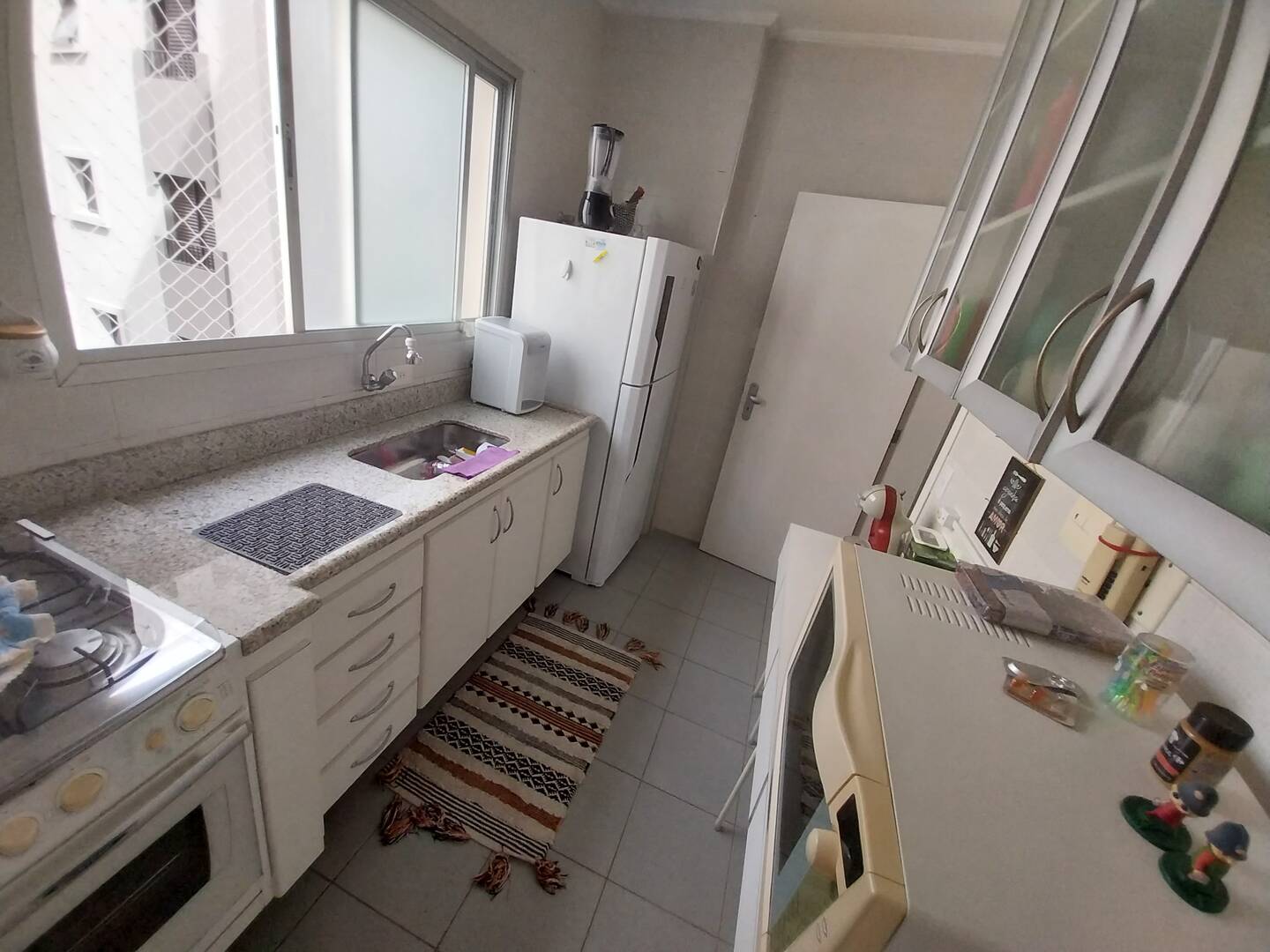 Apartamento à venda com 3 quartos, 81m² - Foto 14