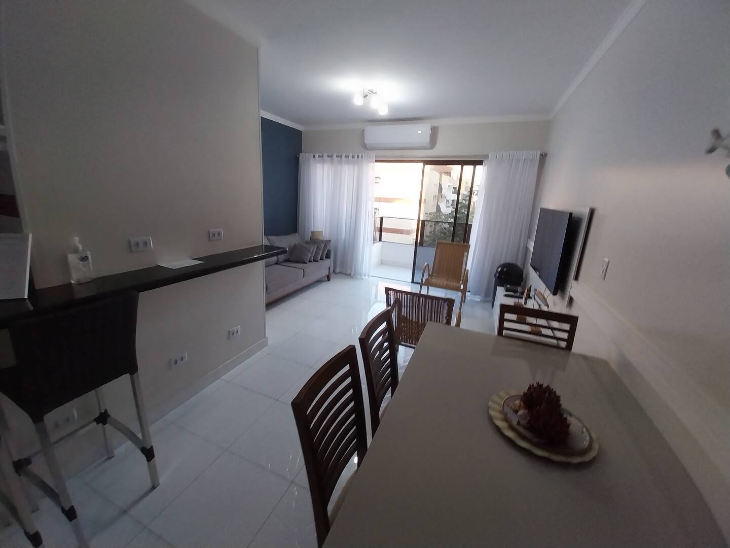 Apartamento à venda com 3 quartos, 100m² - Foto 3