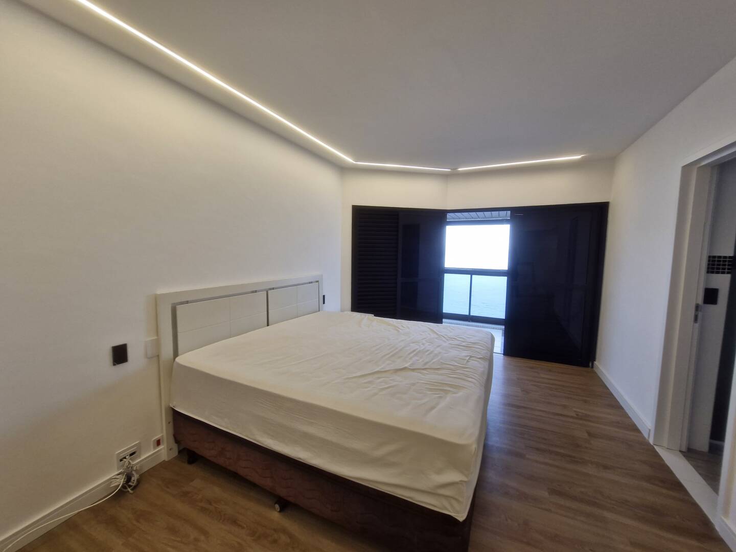 Apartamento para alugar com 4 quartos, 260m² - Foto 55