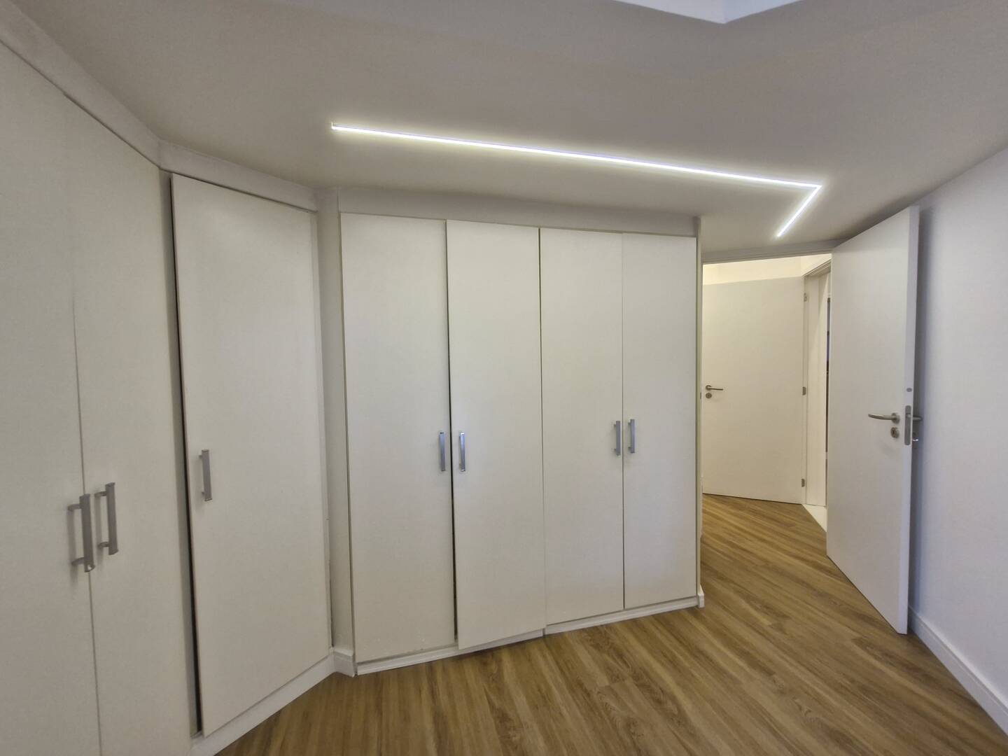 Apartamento para alugar com 4 quartos, 260m² - Foto 65