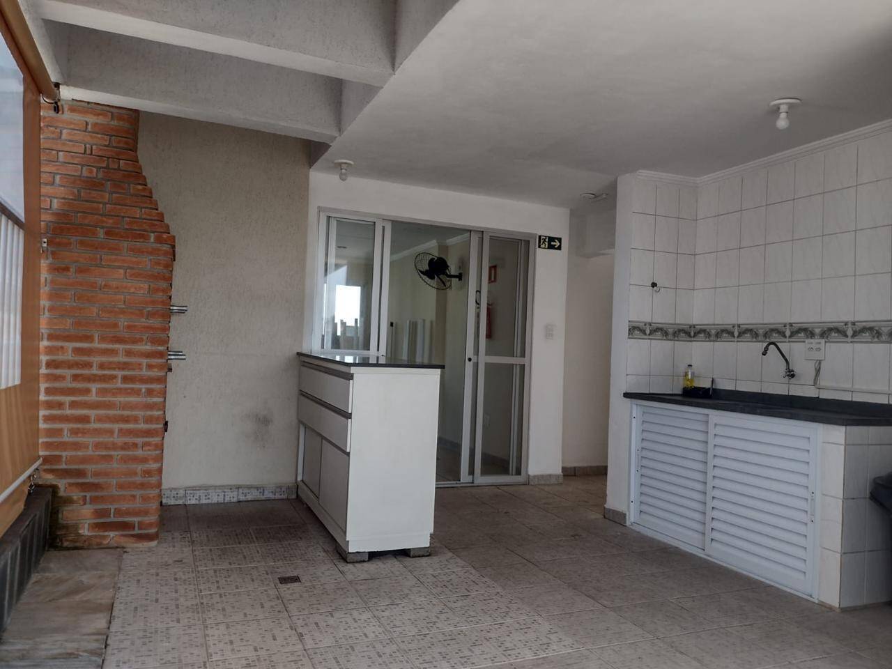 Apartamento à venda com 2 quartos, 84m² - Foto 6