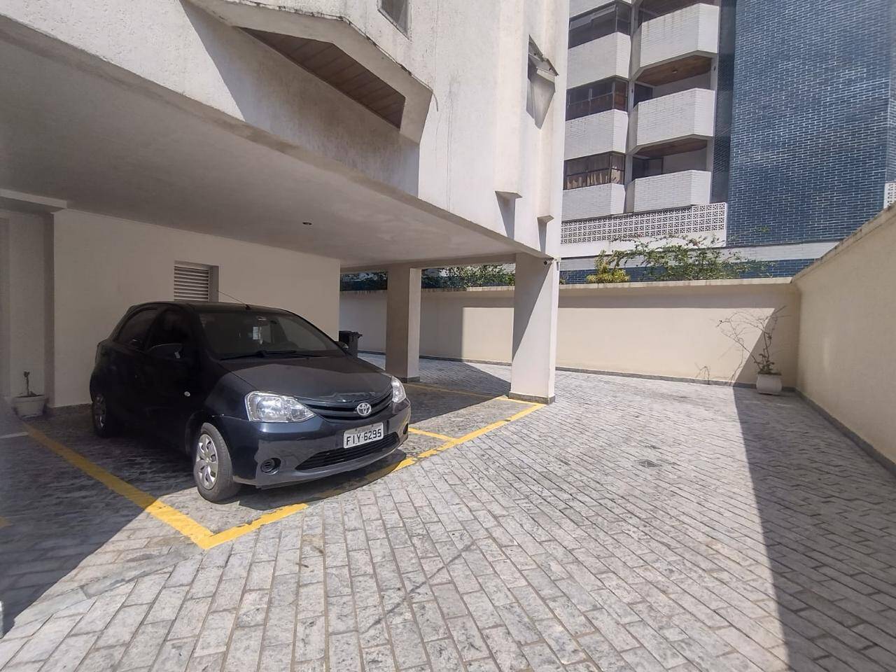 Apartamento à venda com 2 quartos, 84m² - Foto 24