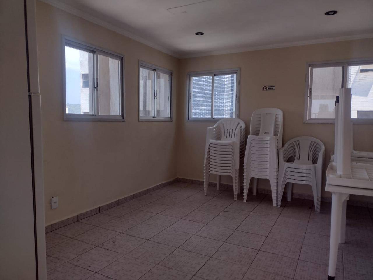 Apartamento à venda com 2 quartos, 84m² - Foto 8