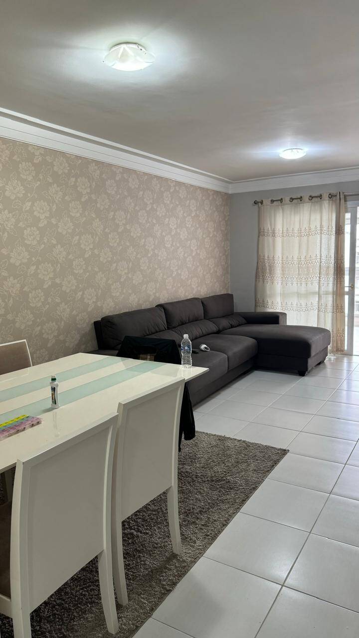 Apartamento à venda com 3 quartos, 118m² - Foto 4