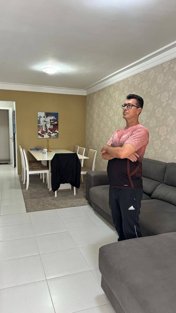 Apartamento à venda com 3 quartos, 118m² - Foto 9