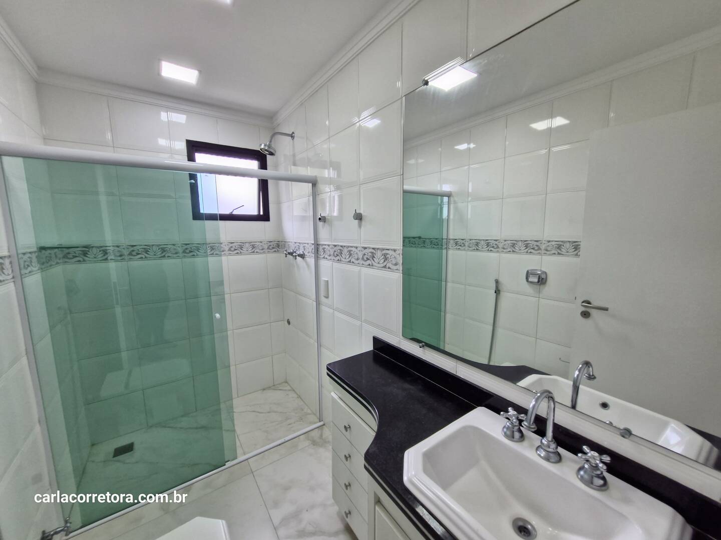 Apartamento à venda com 4 quartos, 230m² - Foto 13