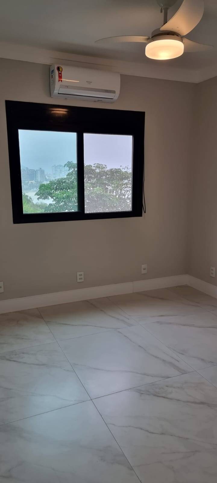 Apartamento à venda com 4 quartos, 230m² - Foto 71