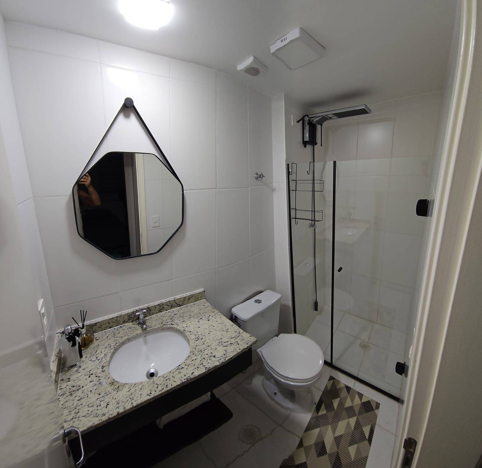 Apartamento à venda e aluguel com 2 quartos, 70m² - Foto 11