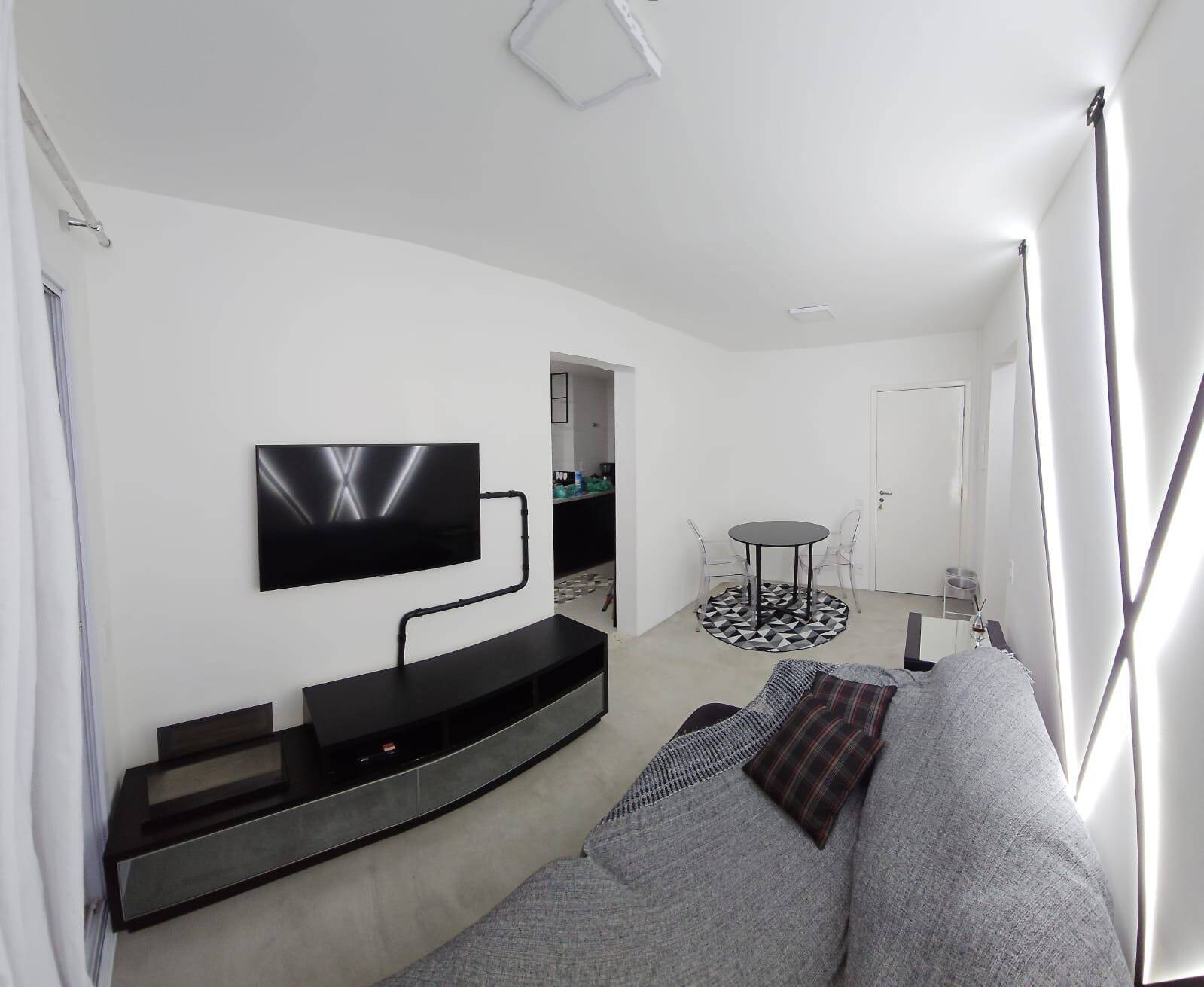 Apartamento à venda e aluguel com 2 quartos, 70m² - Foto 4