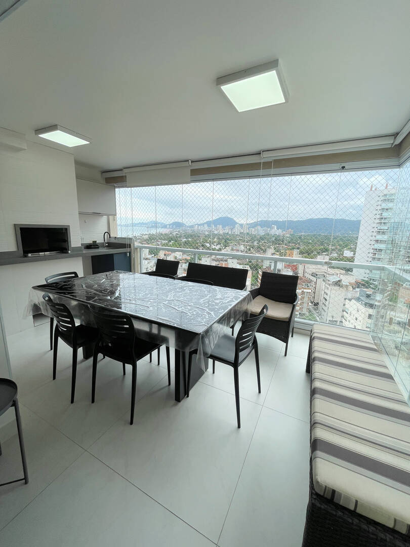 Apartamento para alugar com 2 quartos, 70m² - Foto 1